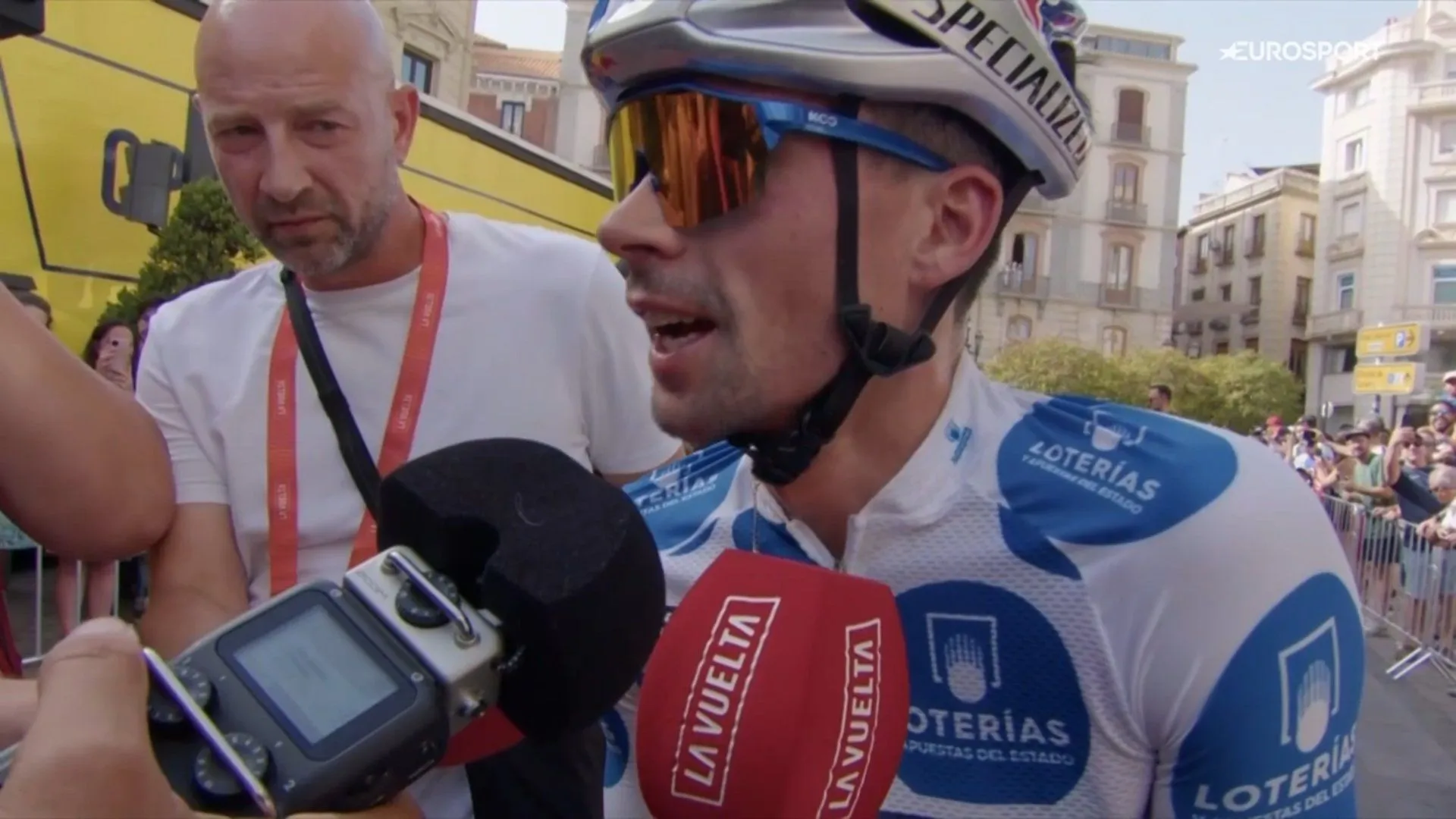 Primoz Roglic salva el día ante Enric Mas en la Vuelta a España: "Está claro que no tenía piernas"