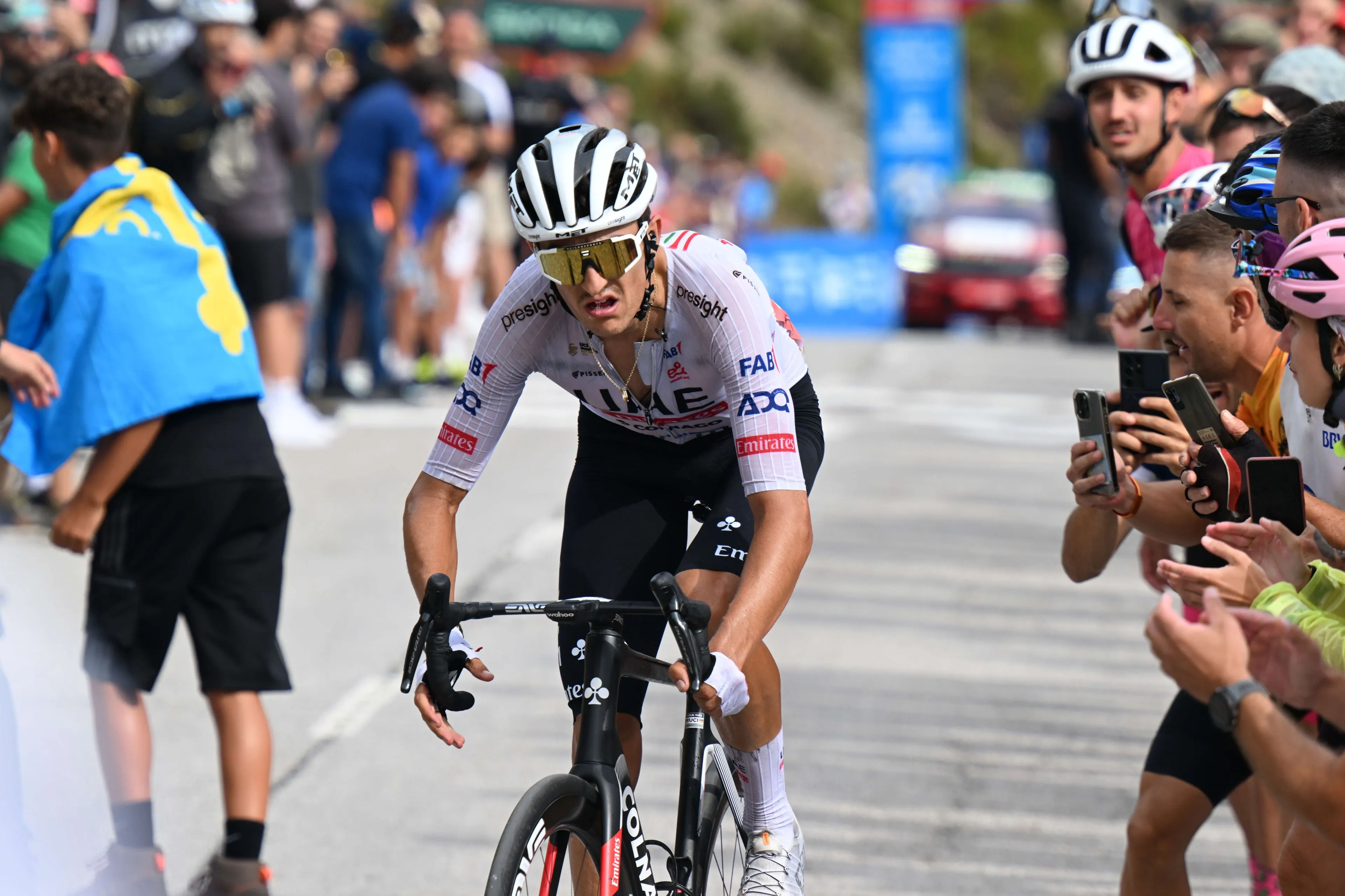 EN DIRECTO | Vuelta a Murcia 2025: ¡Movistar Team tira del grupo perseguidor!