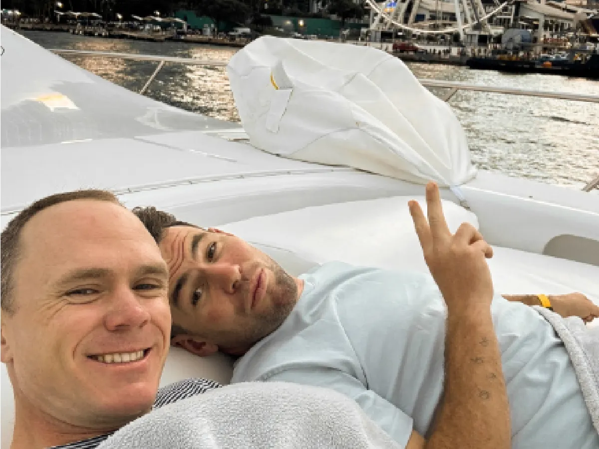 Chris Froome y Mark Cavendish se juntan en Miami: "No hay nada mejor que un crucero al atardecer con alguien especial"