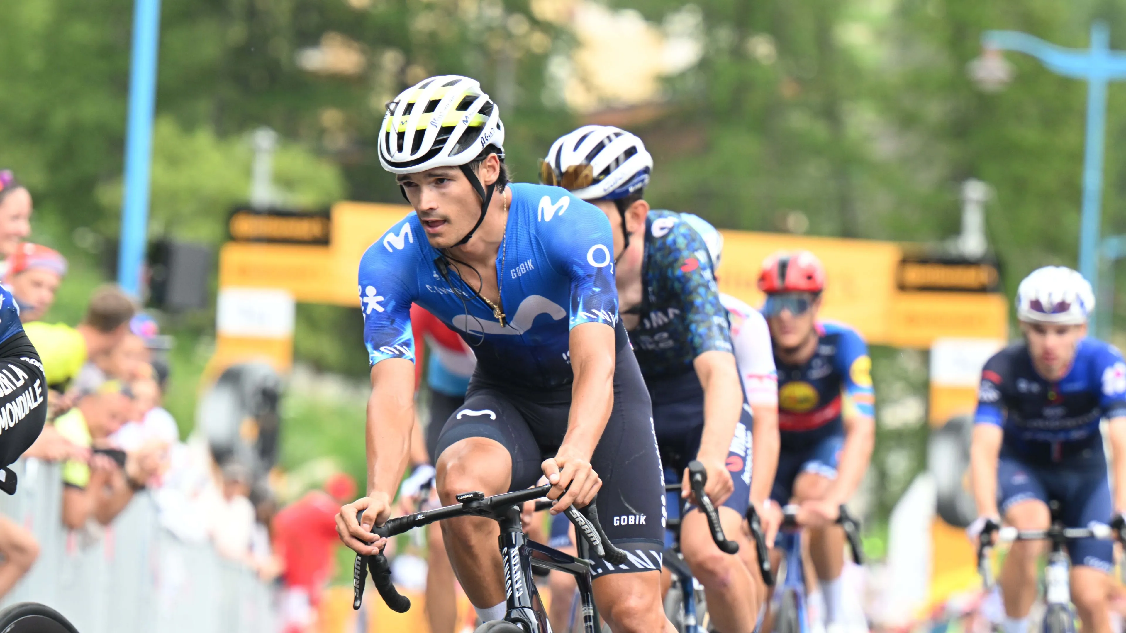 Los 20 ciclistas que más posiciones han subido en el Ranking UCI en 2024