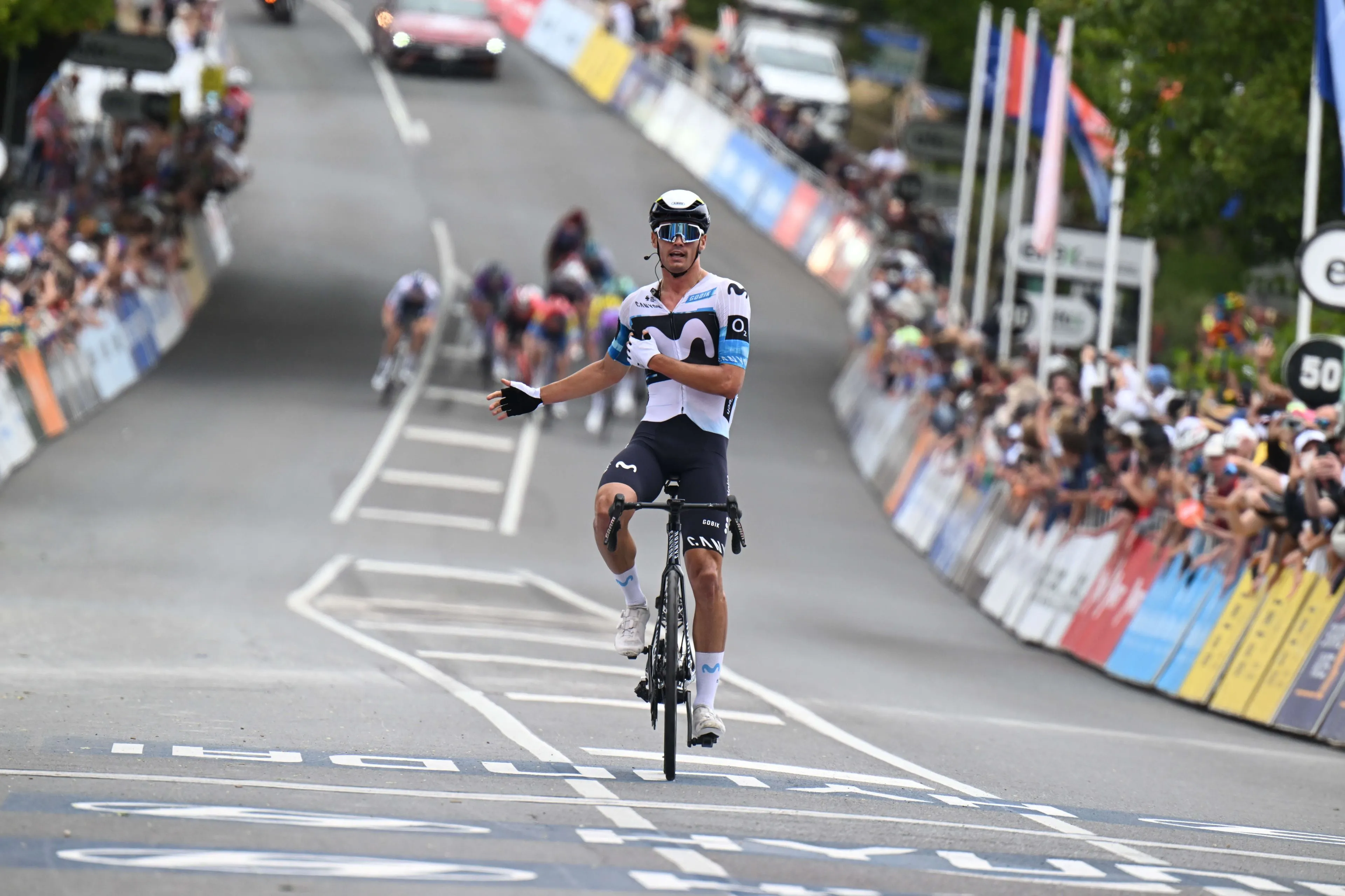 ¡Ojo con el 2025 que se puede marcar! Javi Romo demuestra su clase en las primeras rampas del Tour Down Under