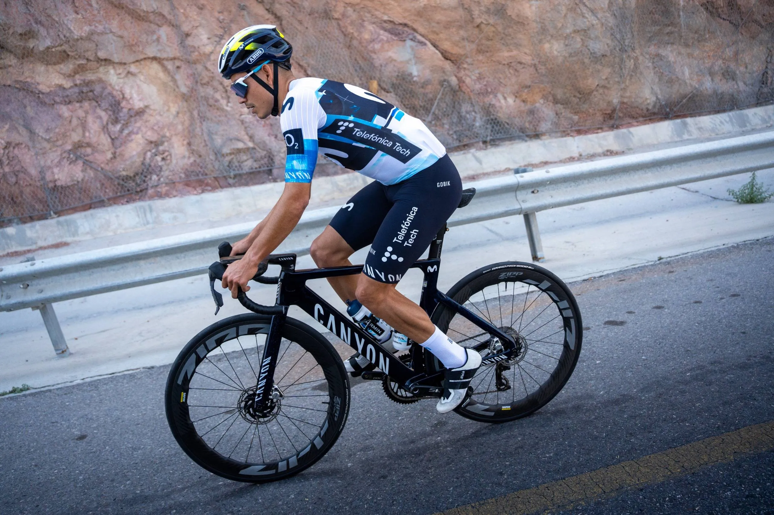 EN DIRECTO | Clásica de Almería 2025: ¡Casi 100 kilómetros para meta!