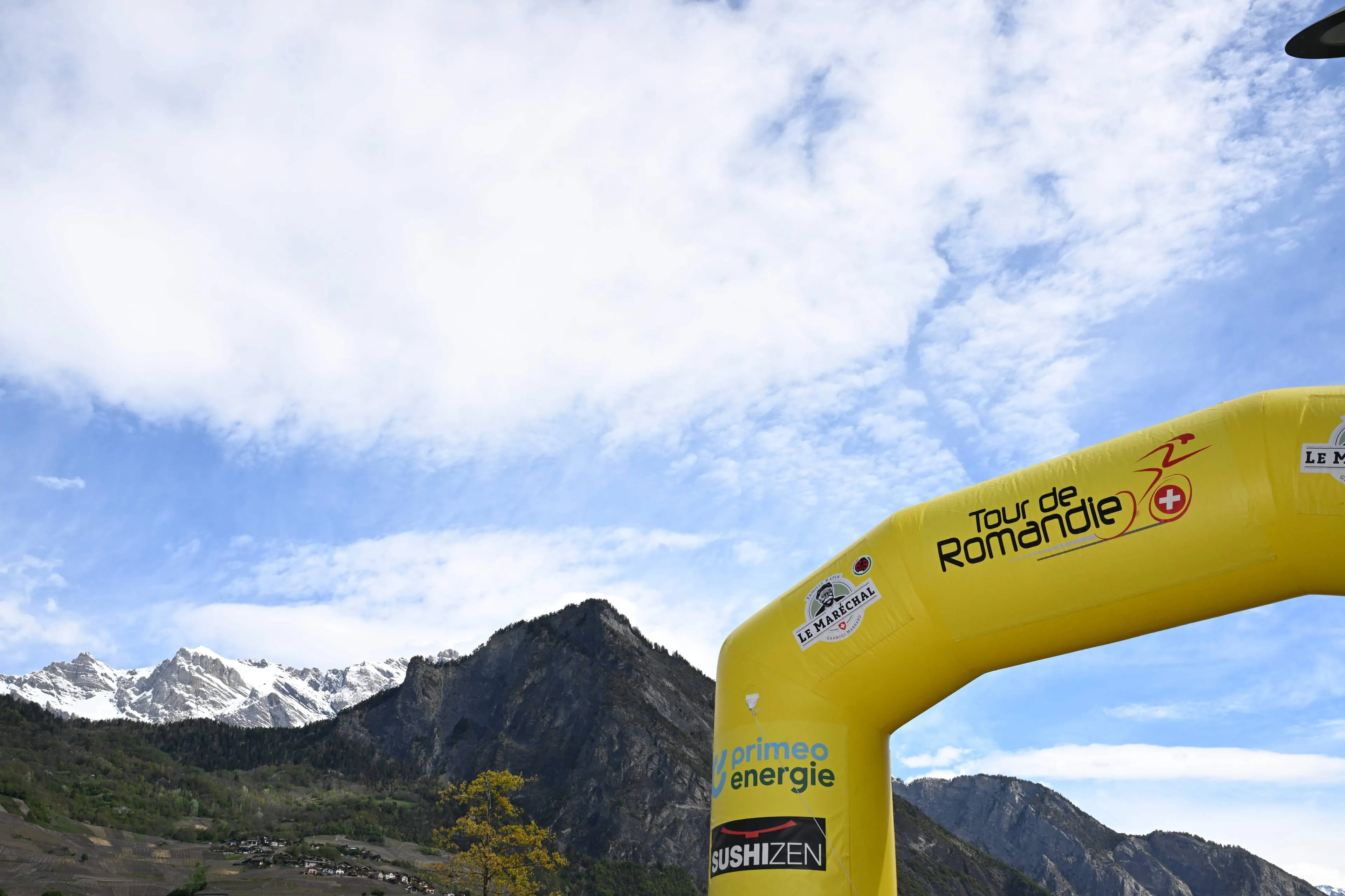 En DIRECTO | Etapa 2 Tour de Romandía 2025: Jornada complicada con final incierto