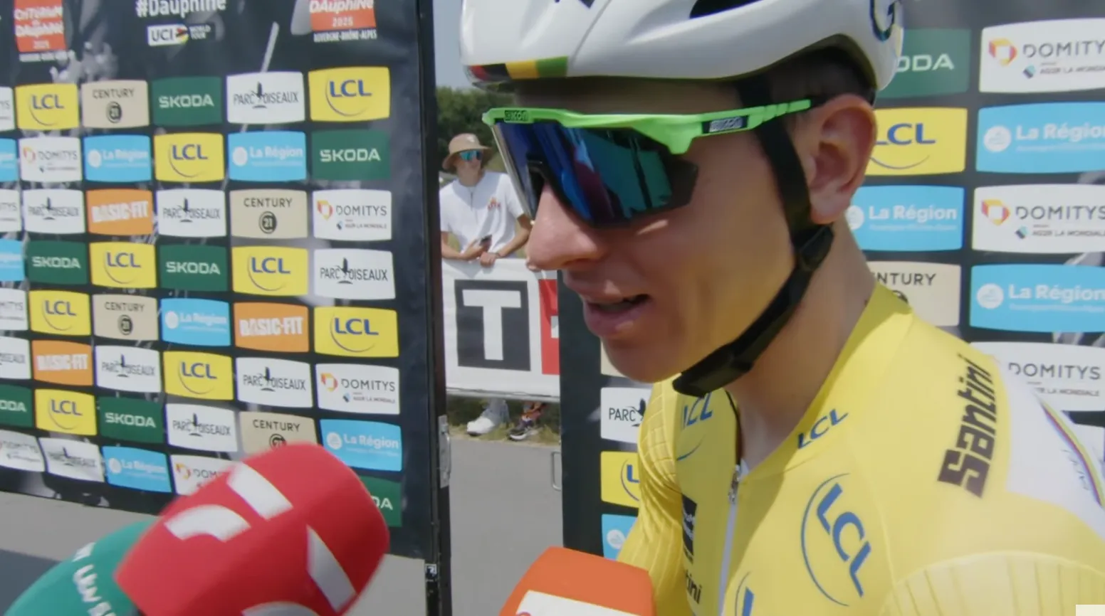 pogacar dauphine amarillo 1