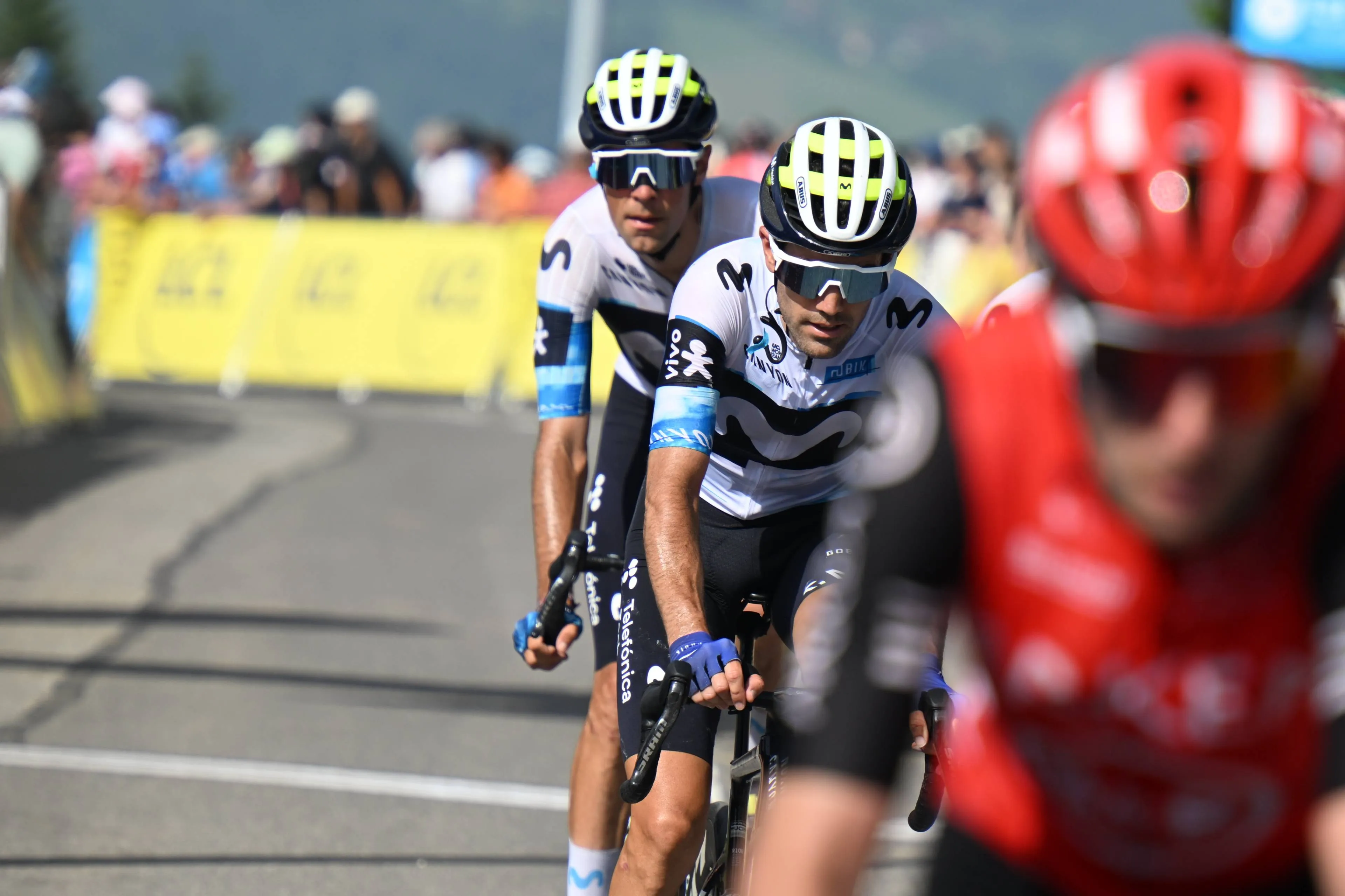 Antonio Pedrero con el maillot de Movistar Team