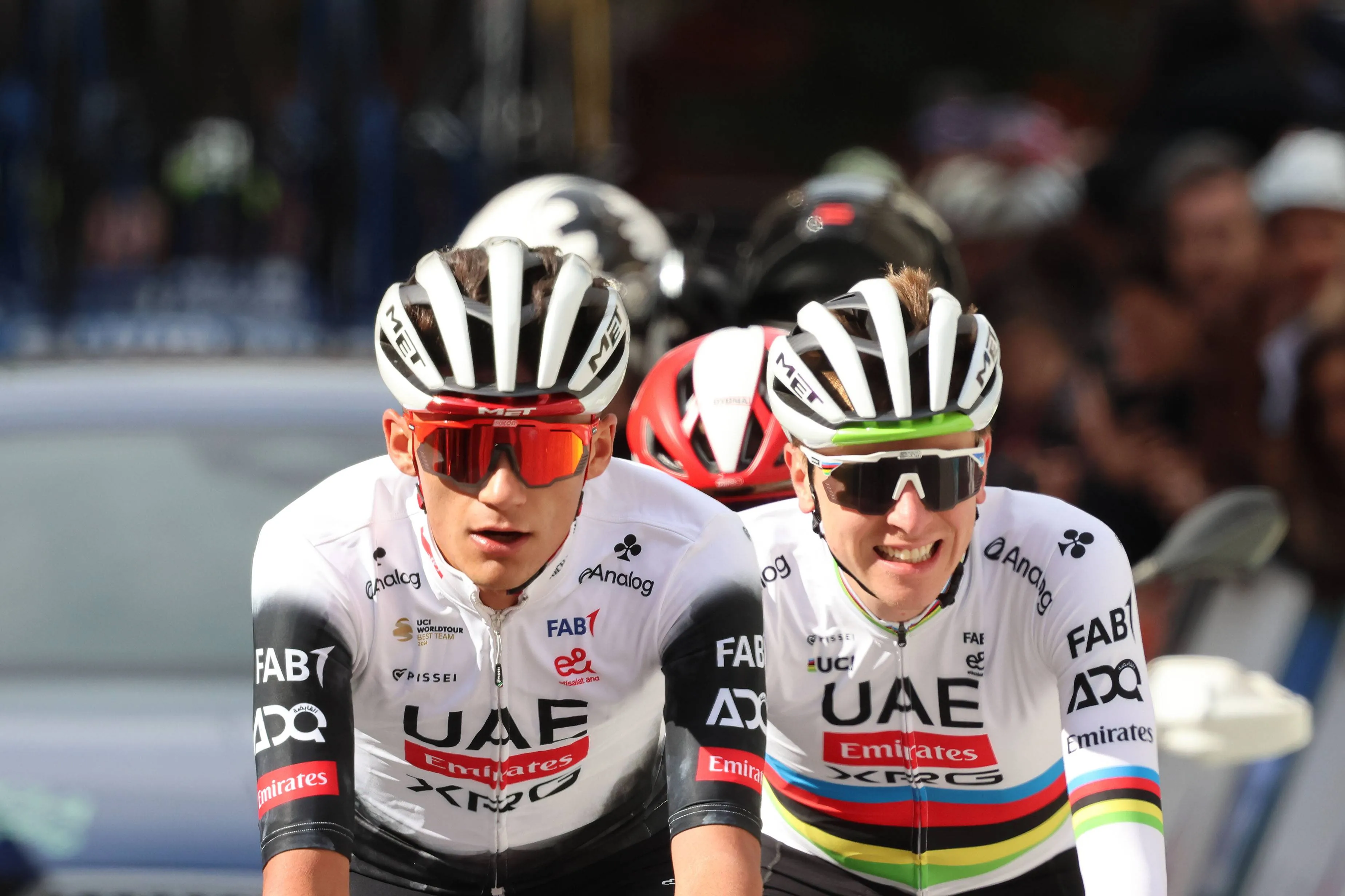 Del Toro y Pogacar, estrellas del equipo UAE