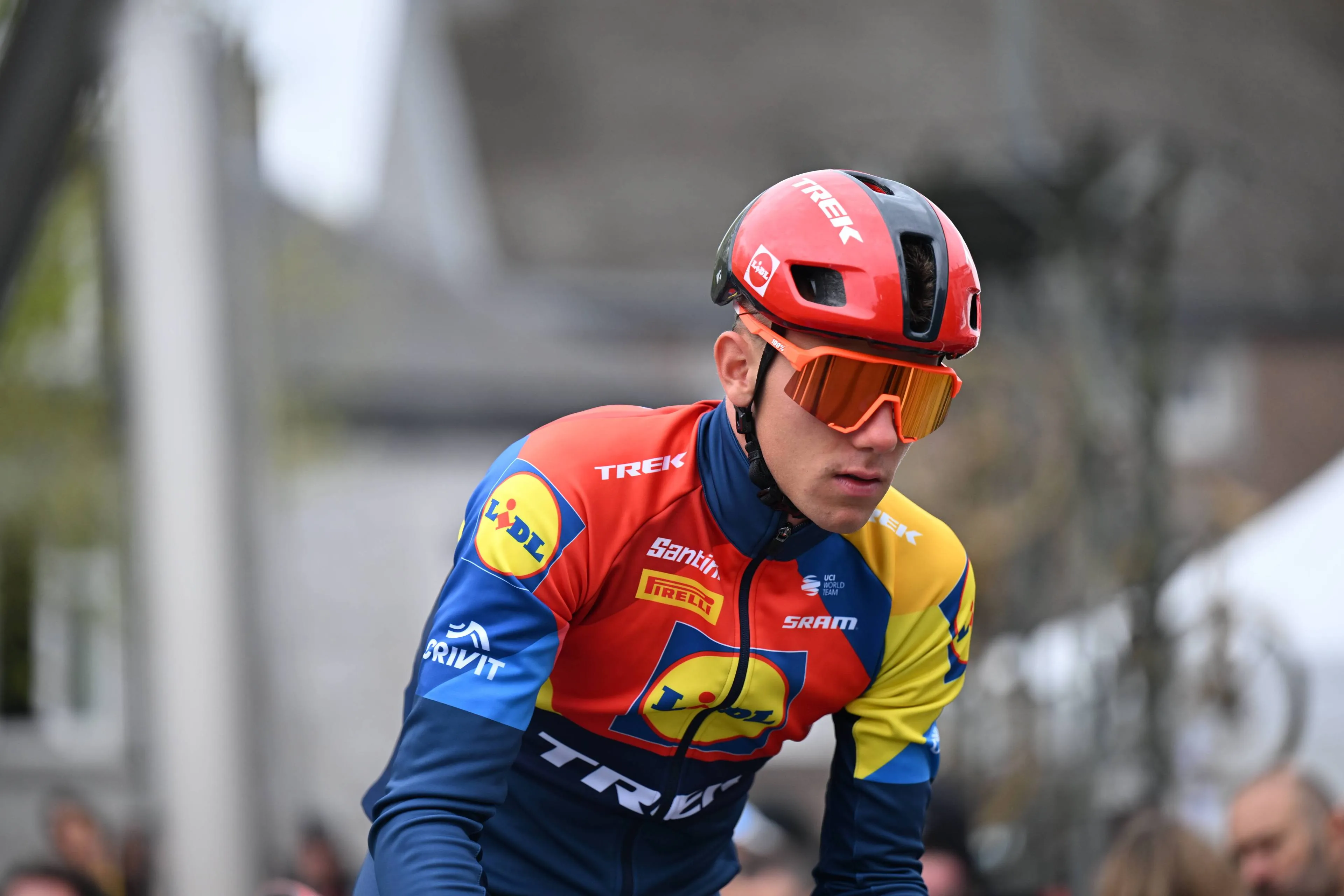 Thibau Nys en acción con Lidl-Trek durante la temporada 2025