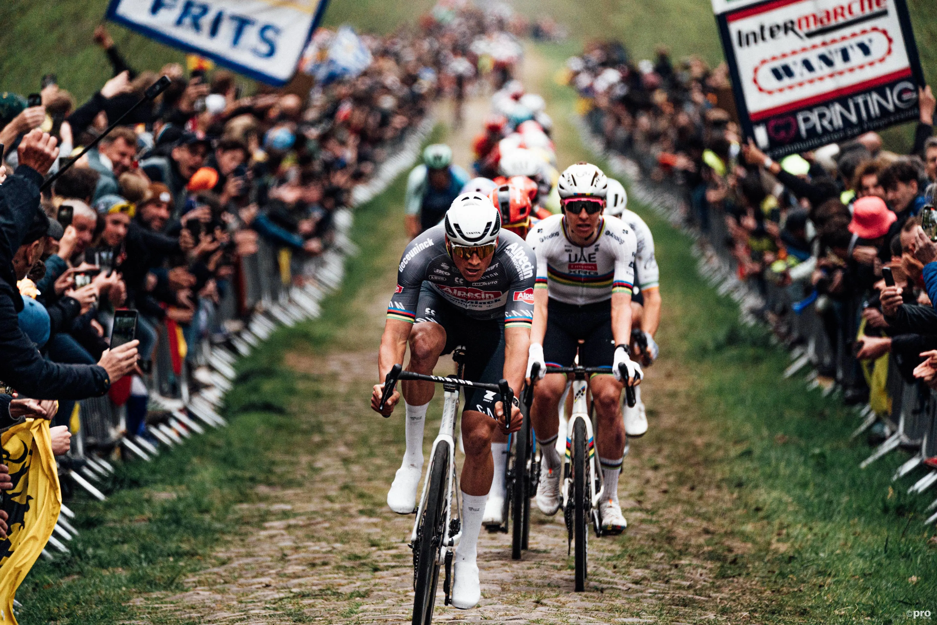 La París-Roubaix, la carrera llana más importante del mundo