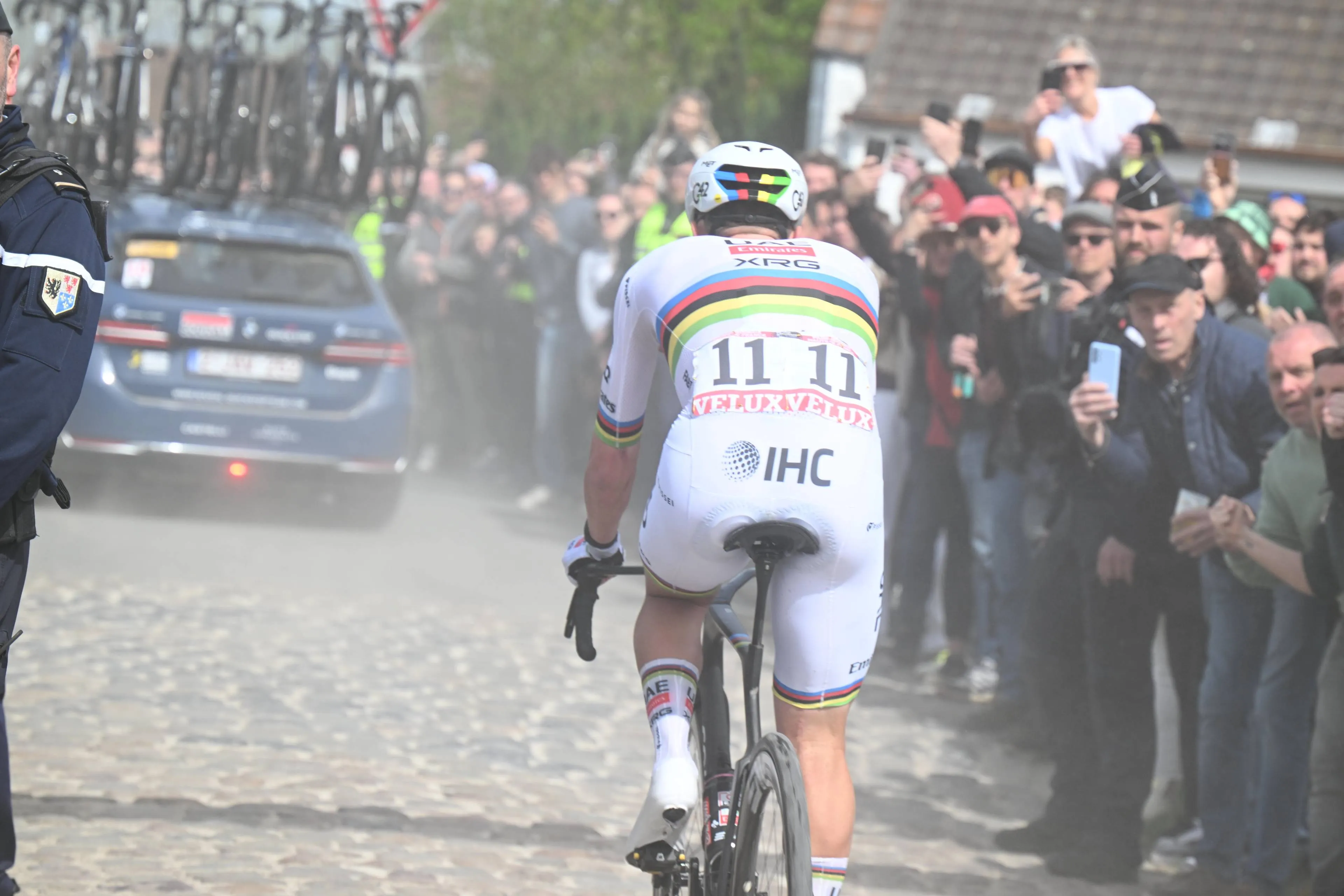 Tadej Pogacar acabó segundo en la París-Roubaix 2026