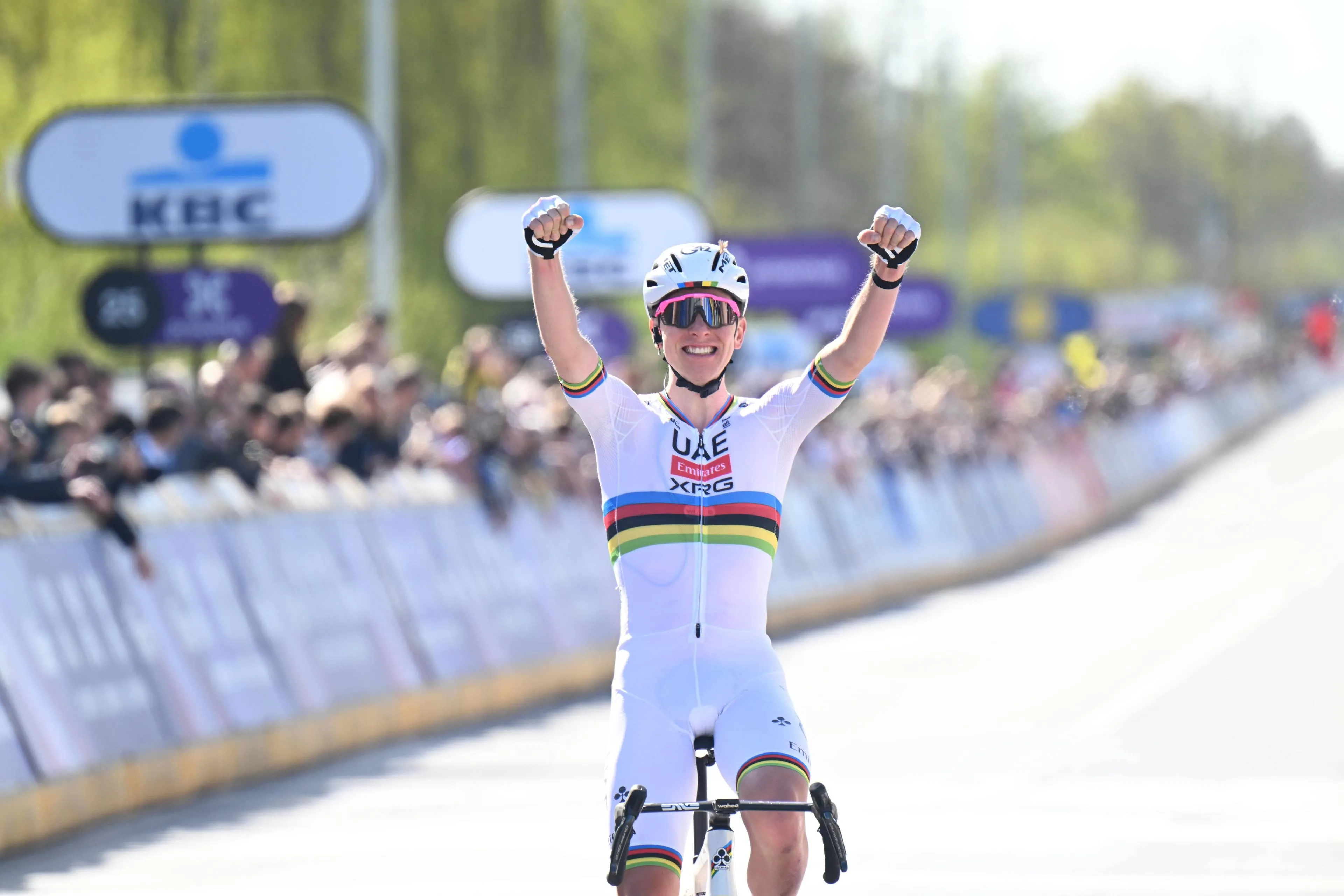 Tadej Pogacar, ganador del Tour de Flandes 2026