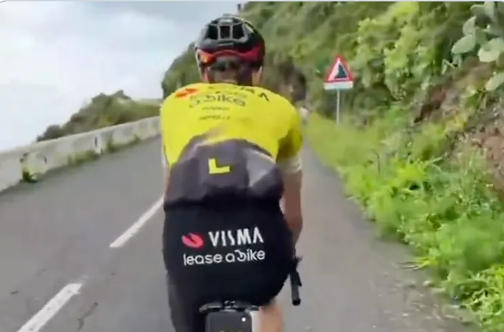 vingegaard-visma-giro-italia