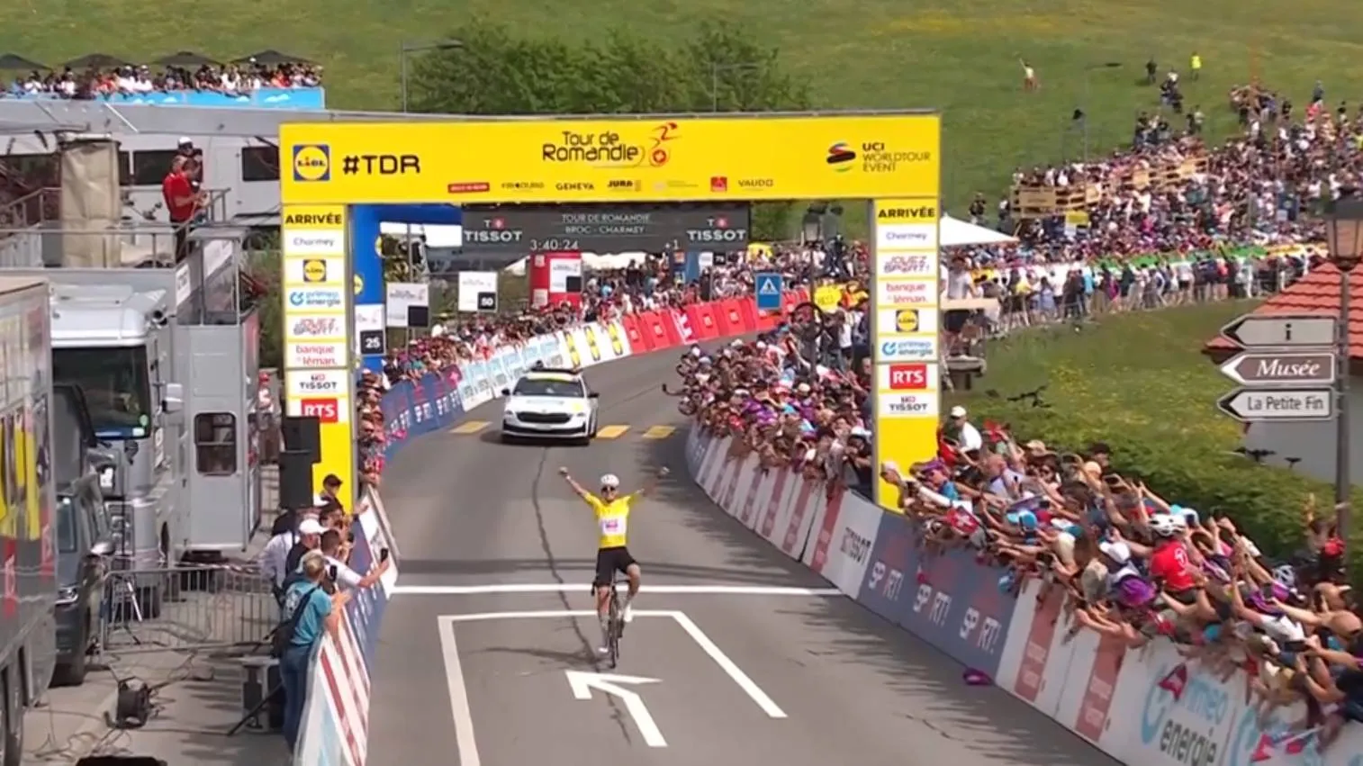 Tadej Pogacar gana la etapa reina del Tour de Romandía 2026
