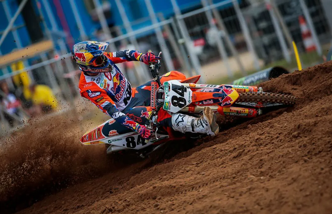 0 screenshot 2019 06 16 14 30 05 355 cominstagramandroid 1