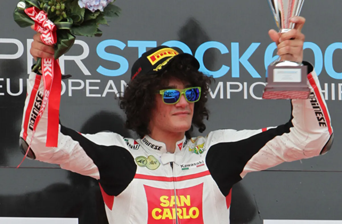 080 r07 nocco podium