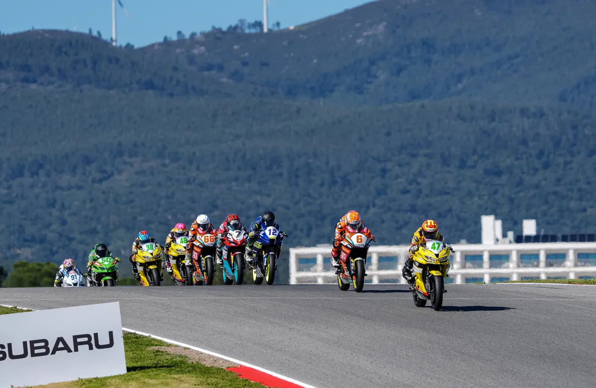 38886602 57587 r2 jdr wsbk race