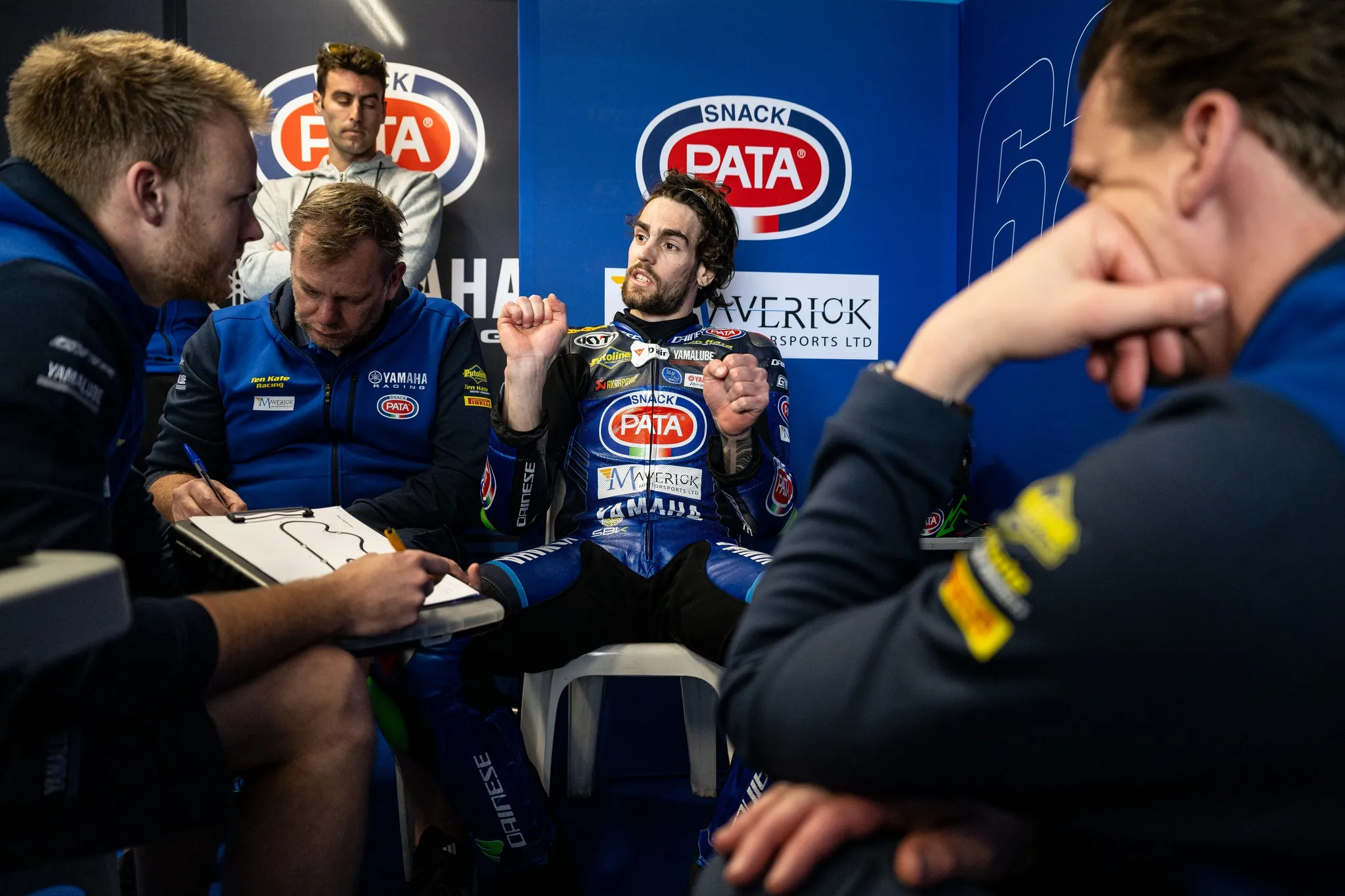 428602679 787146880117067 1730731927851719464 n