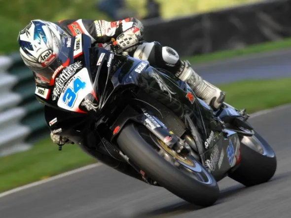 alastair seeley british supersport 2011