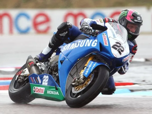 alex lowes thruxton bsb 2013