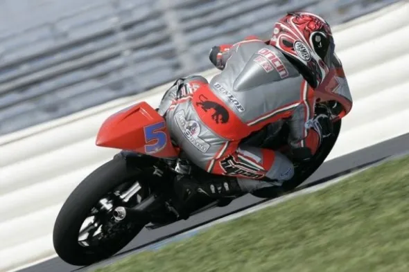 alexis masbou action jerez loncin 125cc