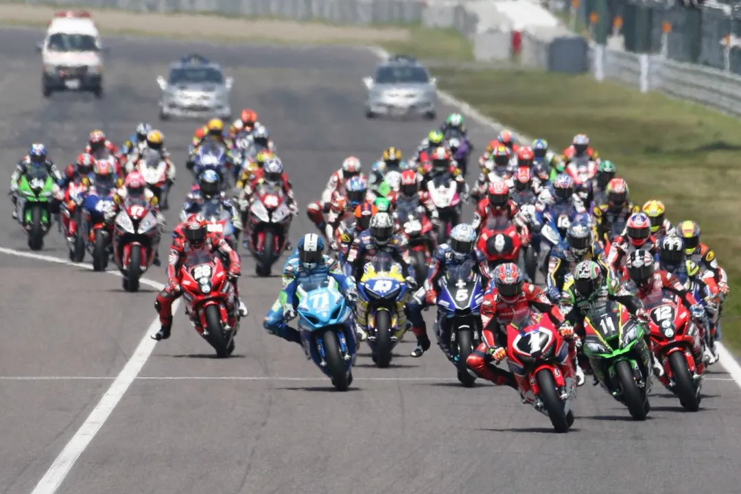 all japan superbike start suzuka 2018