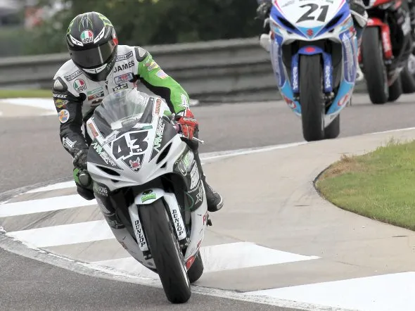 ama supersport barber race2 2011