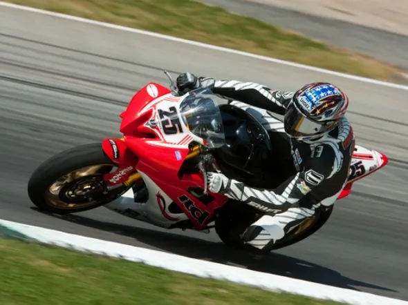 ama supersport road atlanta day1 2010