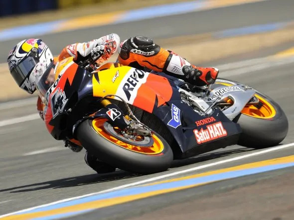 andrea dovizioso gara motogp lemans 2011