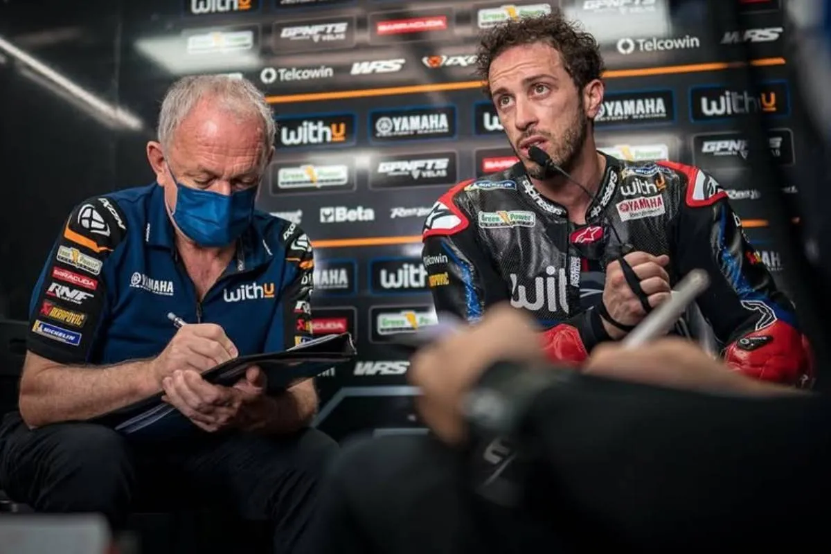 andrea dovizioso ramon forcada yamaha motogp