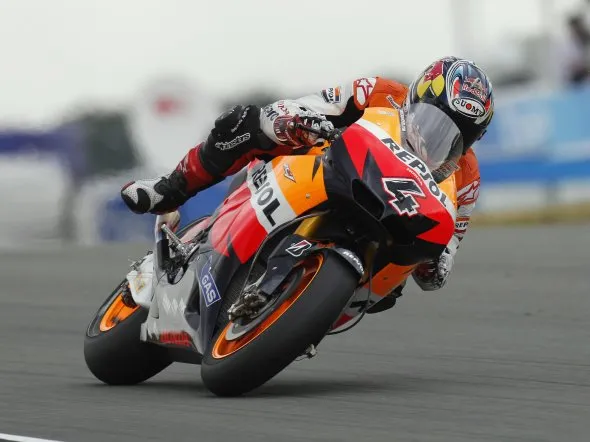 andrea dovizioso warm up sachsenring motogp