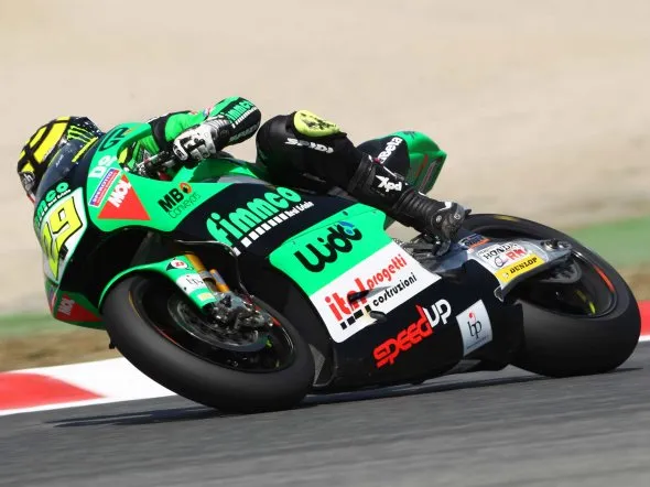 andrea iannone qualifiche moto2 barcellona