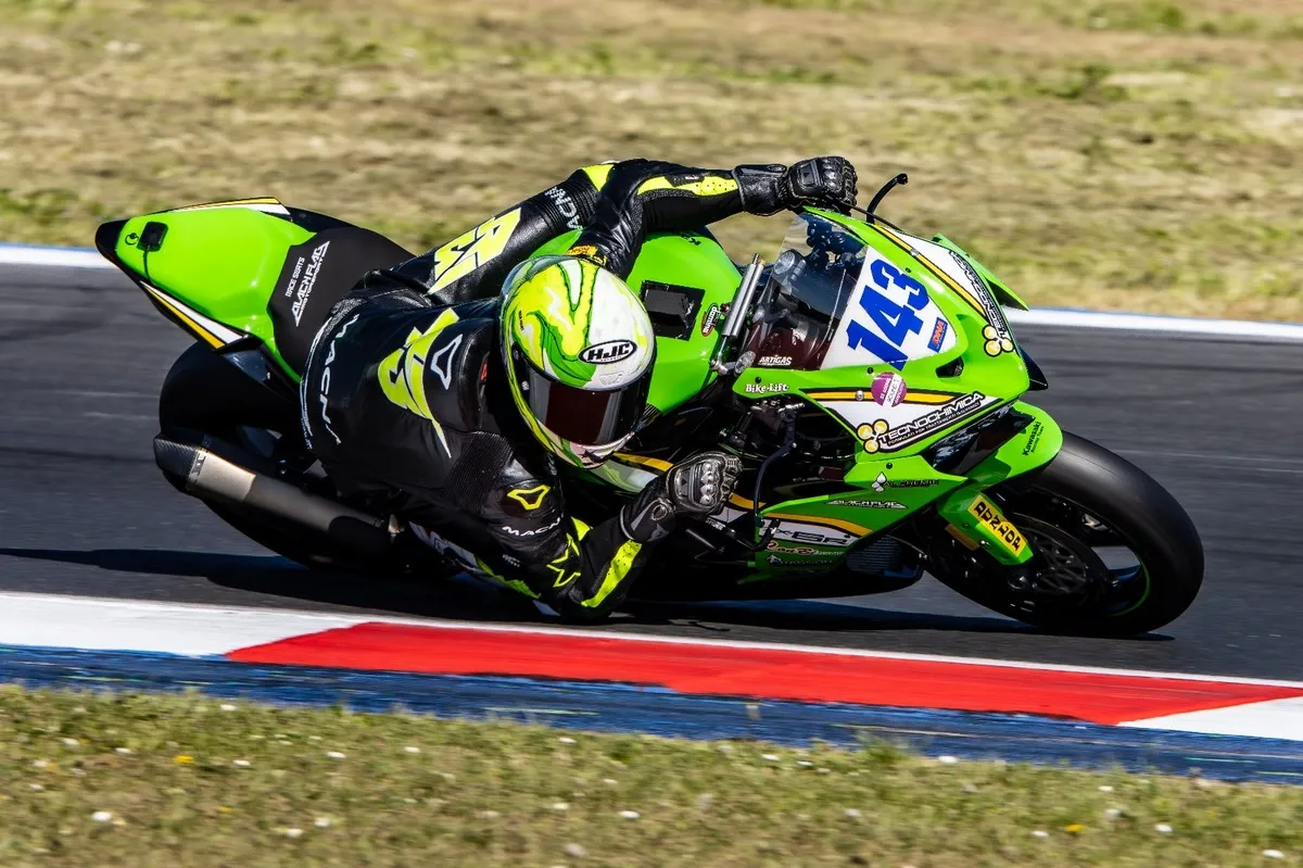 artigas civ supersport podio