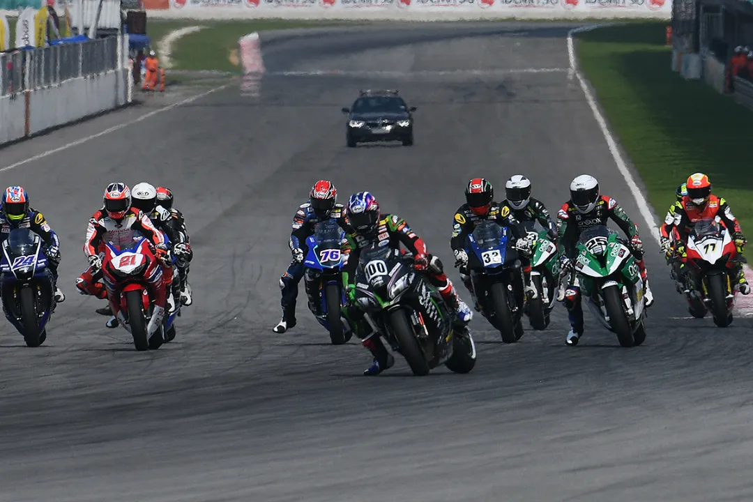 asb1000 asia road start sepang 2019