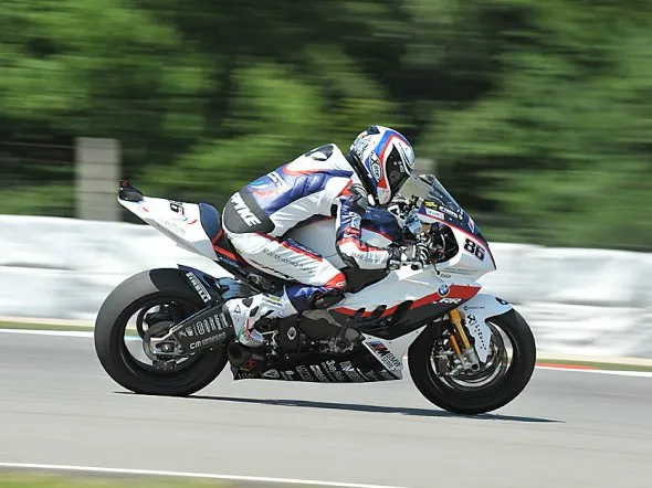 ayrton badovini post brno 2011