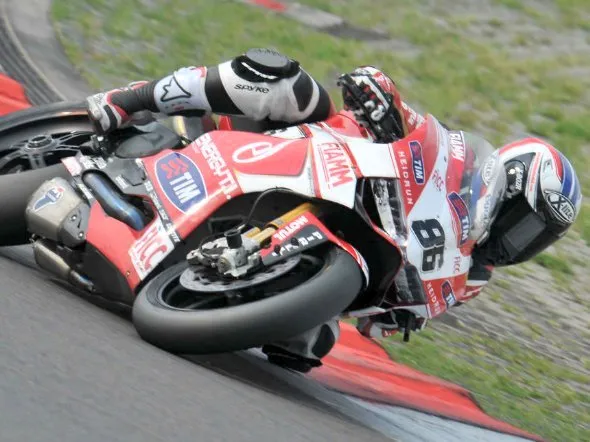 ayrton badovini sp nurburgring 2013