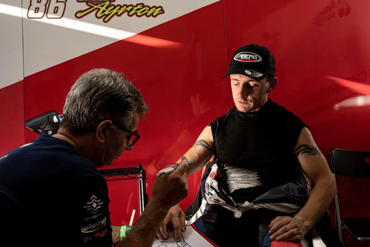 Ayrton Badovini il pilota che guardava sempre lontano