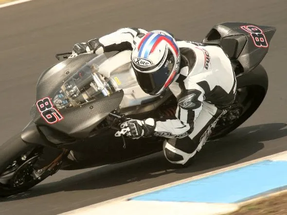 ayrton badovini test phillip island 2013