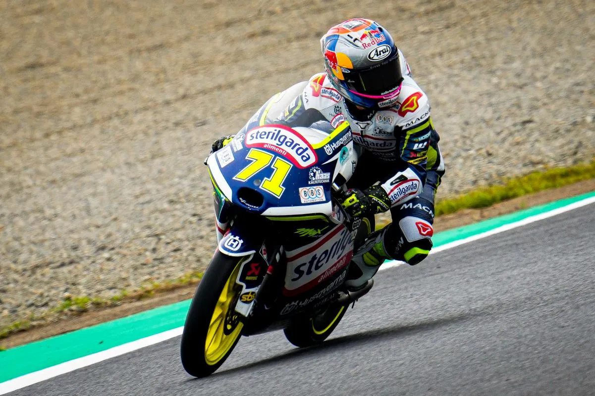 ayumu sasaki moto3