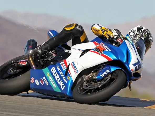 blake young yoshimura suzuki 2012 test