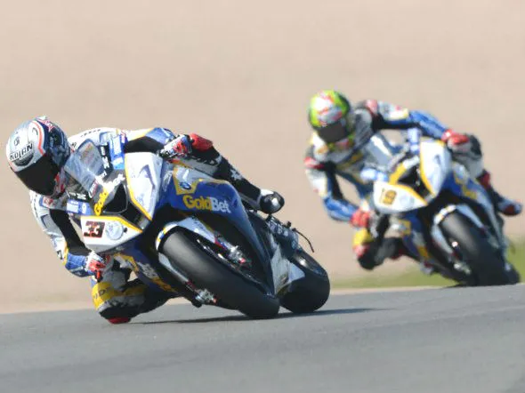 bmw motorrad goldbet sbk team 2013