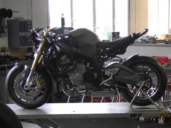 bmws1000rr chassis sport evolution