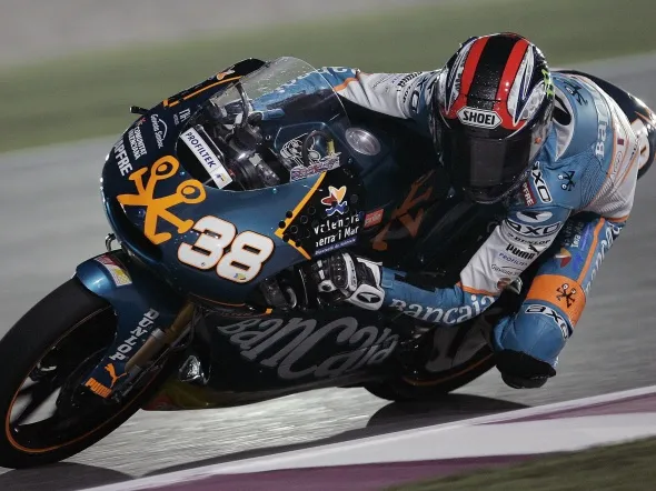 bradley smith action losail 2009