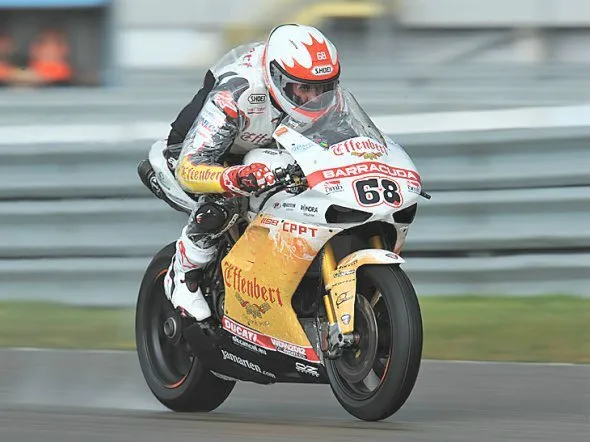 brett mccormick assen race rain 2012