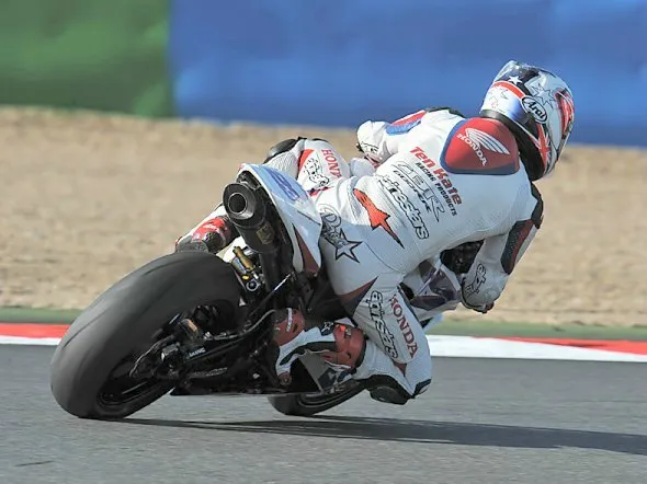 broc parkes qp2 2012 magnycours