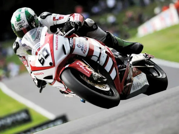bsb cadwell park race2 2014 1