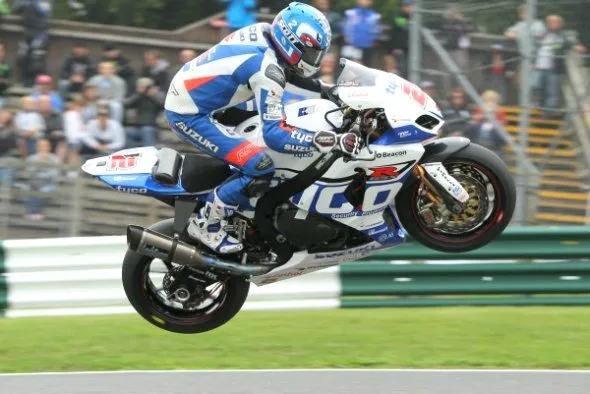 bsb race1 cadwell park 2013 2