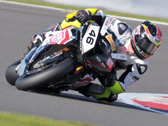 bsb race1 silverstone 2012 2