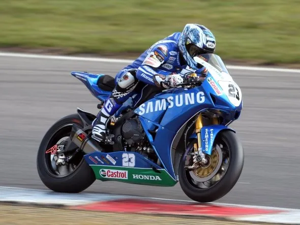 bsb race2 bhatch indy 2