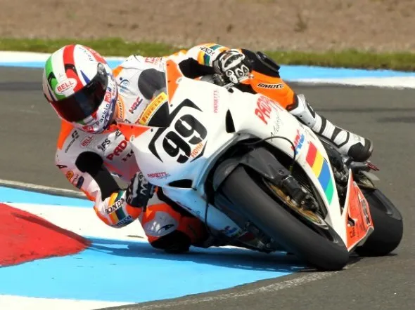 bsb race2 knockhill 2012 2