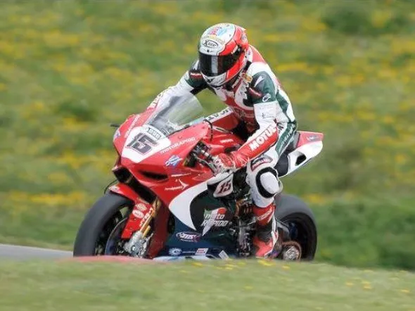 bsb race2 knockhill 2013 2