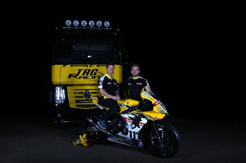 c6fd6fbe 929b 4c8c 8e95 17570a325275